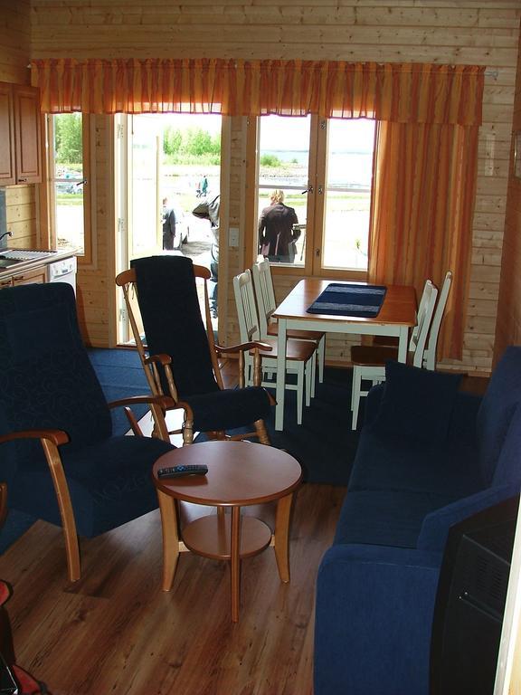 Wanha Pappila Cottages Simoniemi Bagian luar foto